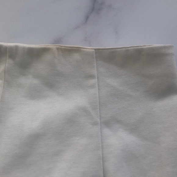 Wishlist White Envelope Wrap Skort Shorts Size Large - Picture 6 of 10